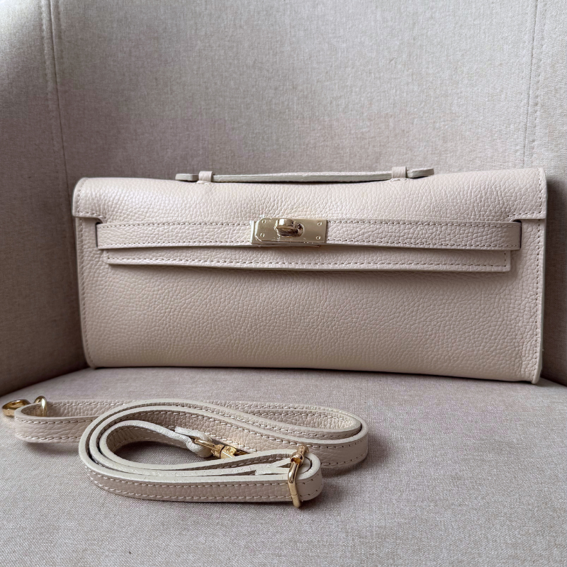 Pochette ivoire en cuir et boucle dorée made in Italy - Fiorella