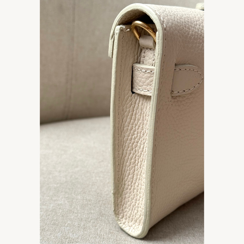 Pochette ivoire en cuir et boucle dorée made in Italy - Fiorella