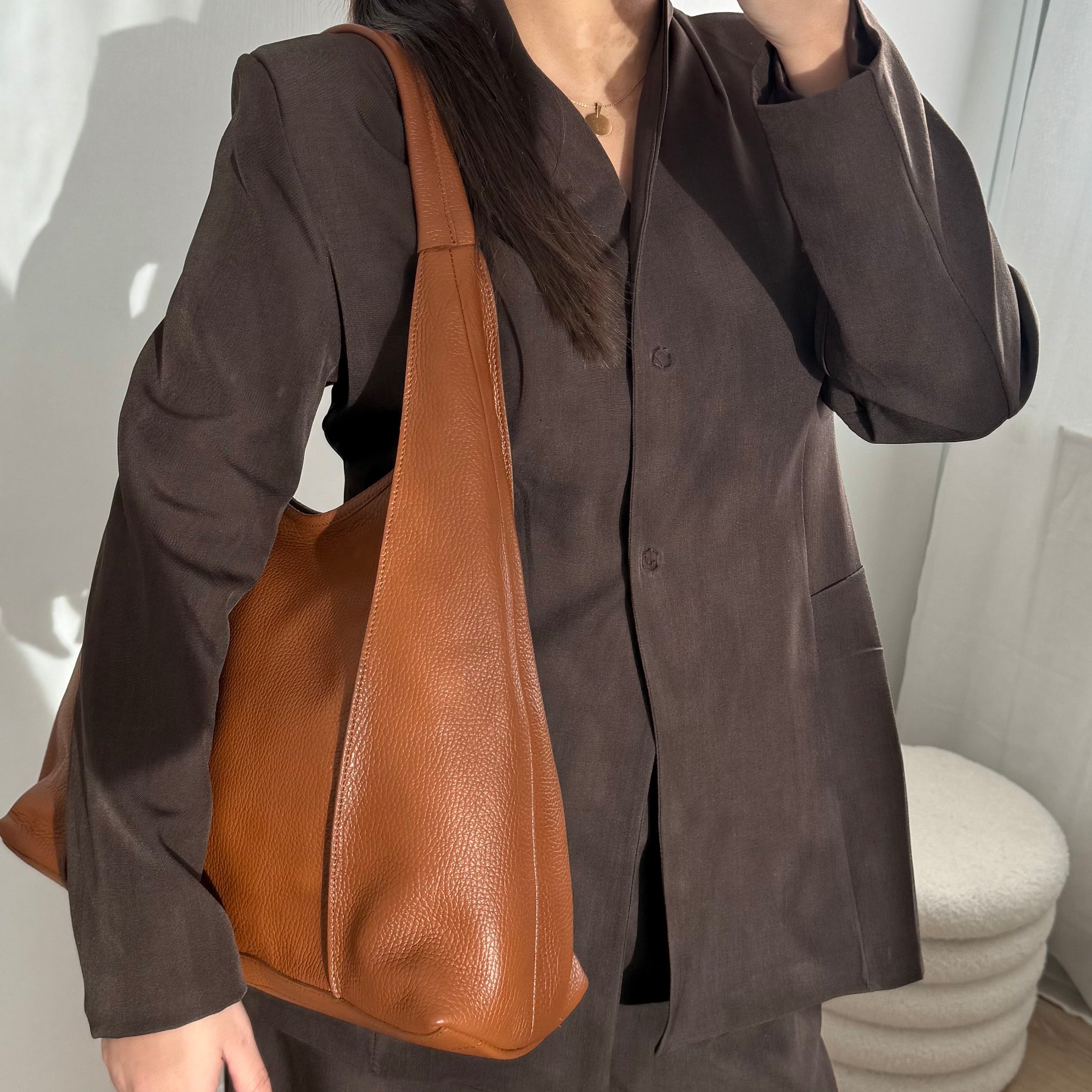 Sac hobo camel en cuir fabriqué en Italie - Fiorella