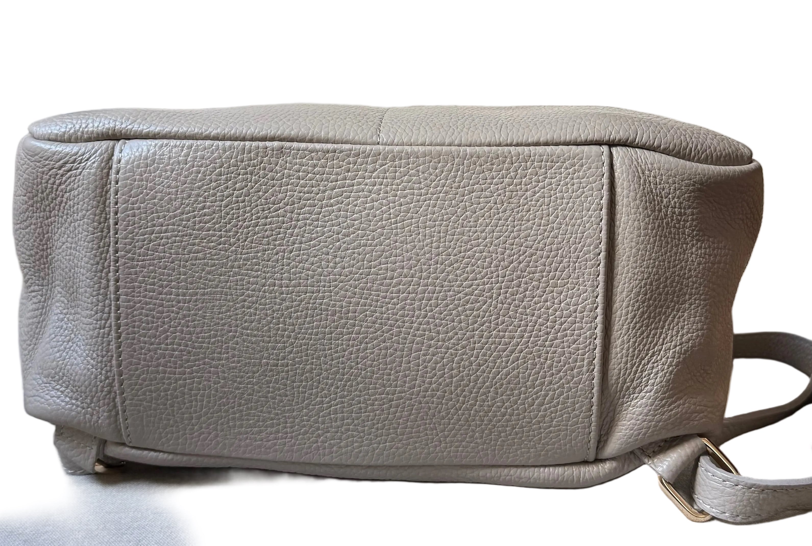 Sac à dos taupe en cuir pour femme made in italy