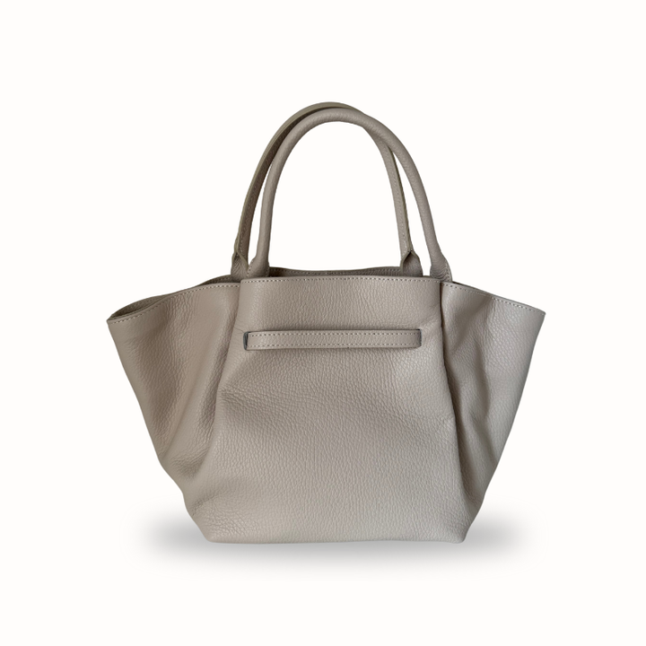 Sac à main crème Daniella en cuir grainé italien, design minimaliste, fabriqué en Italie