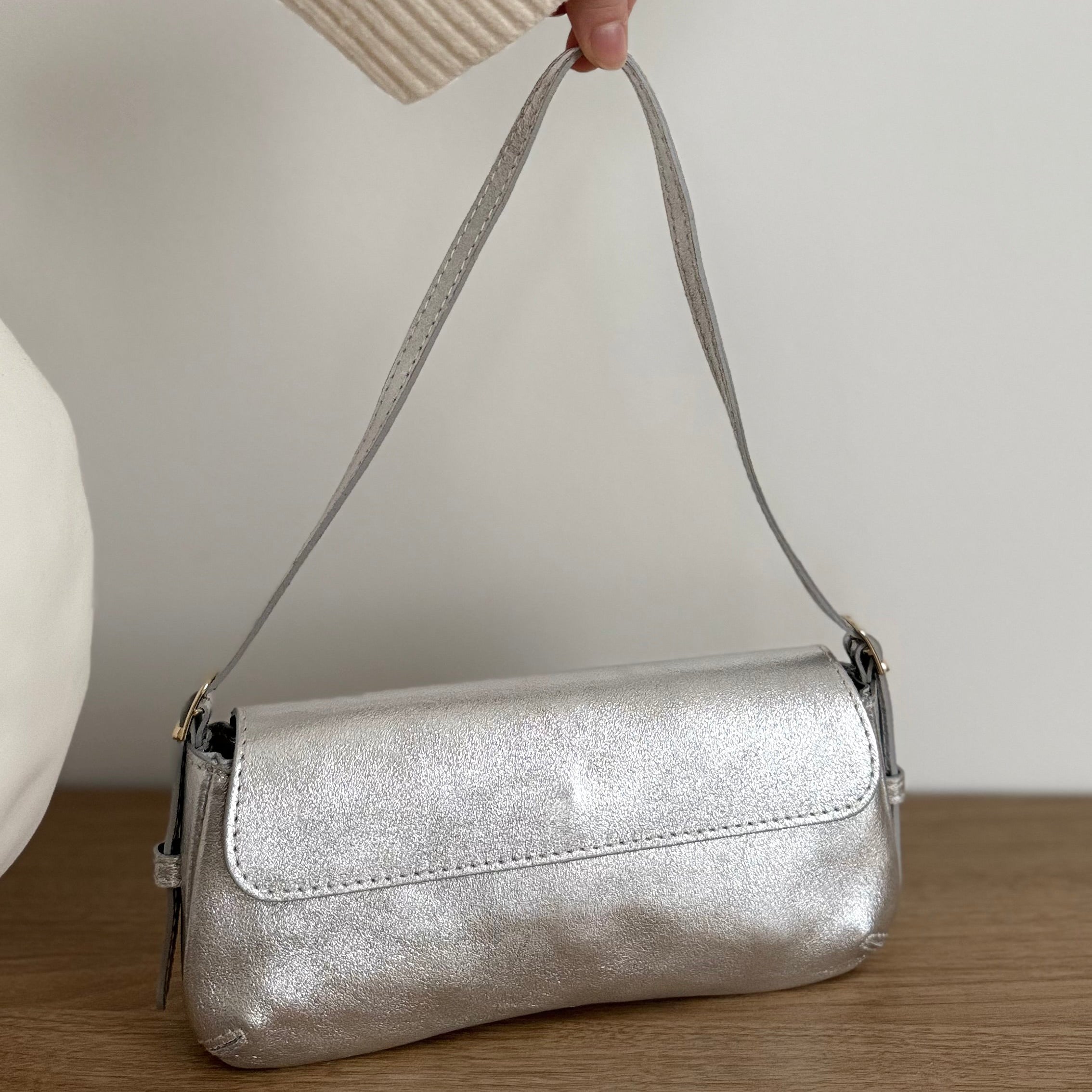 Sac baguette argenté en cuir fabriqué en Italie - Fiorella
