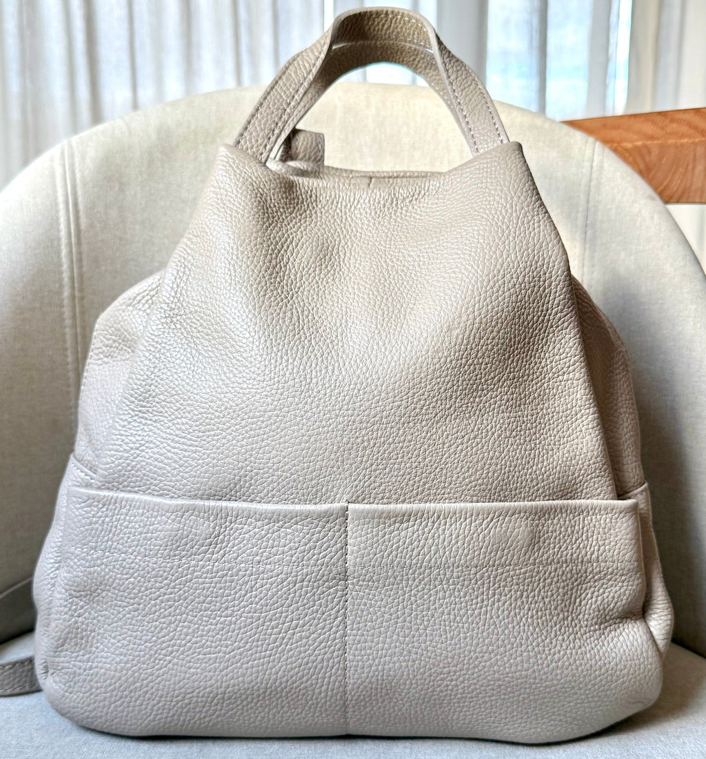 Sac à dos taupe en cuir pour femme made in italy