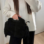 Sac à bandoulière noir en daim à franges made in Italy - Fiorella