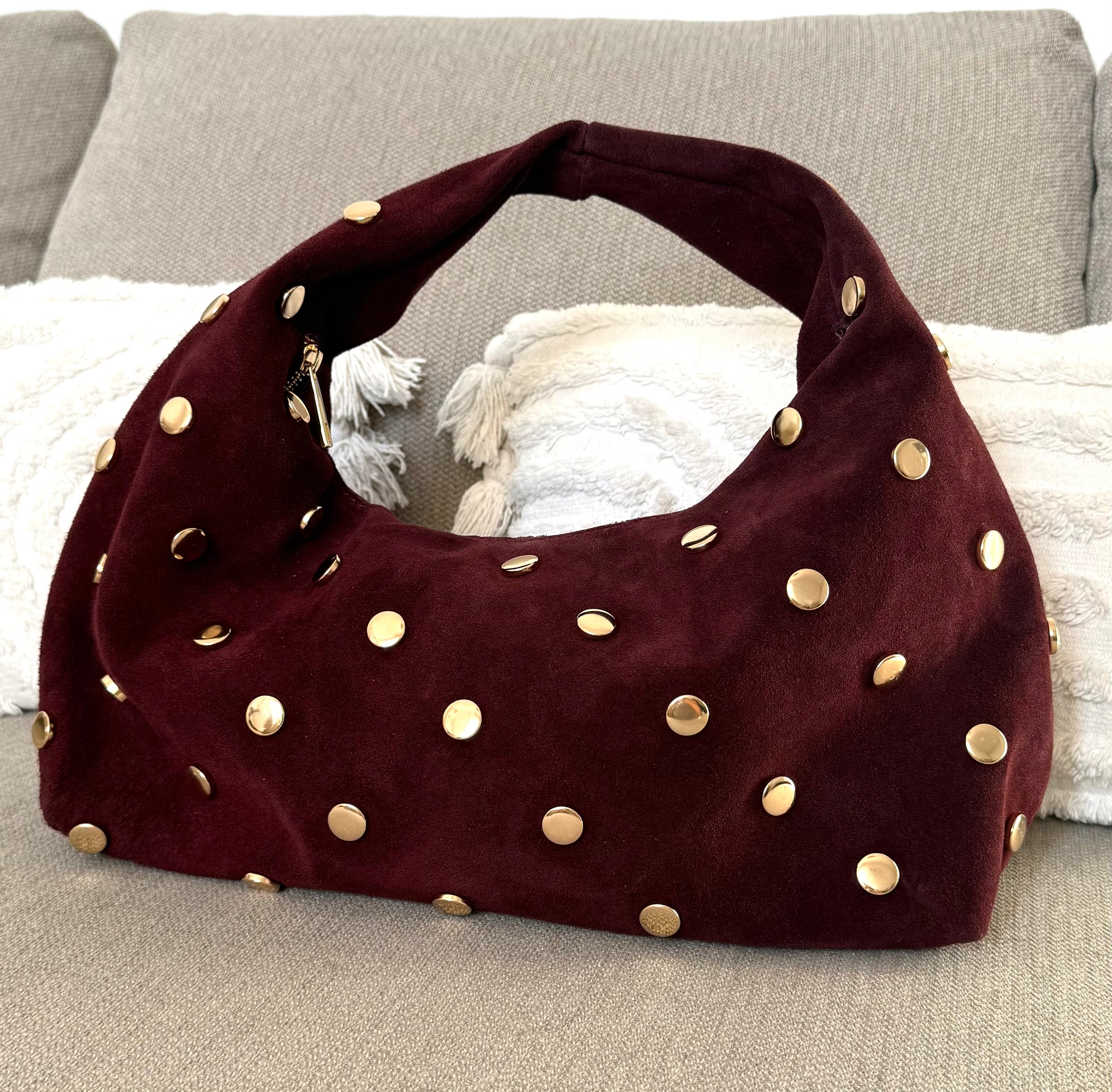 sac a main bordeaux en daim et sequins dores made in italy