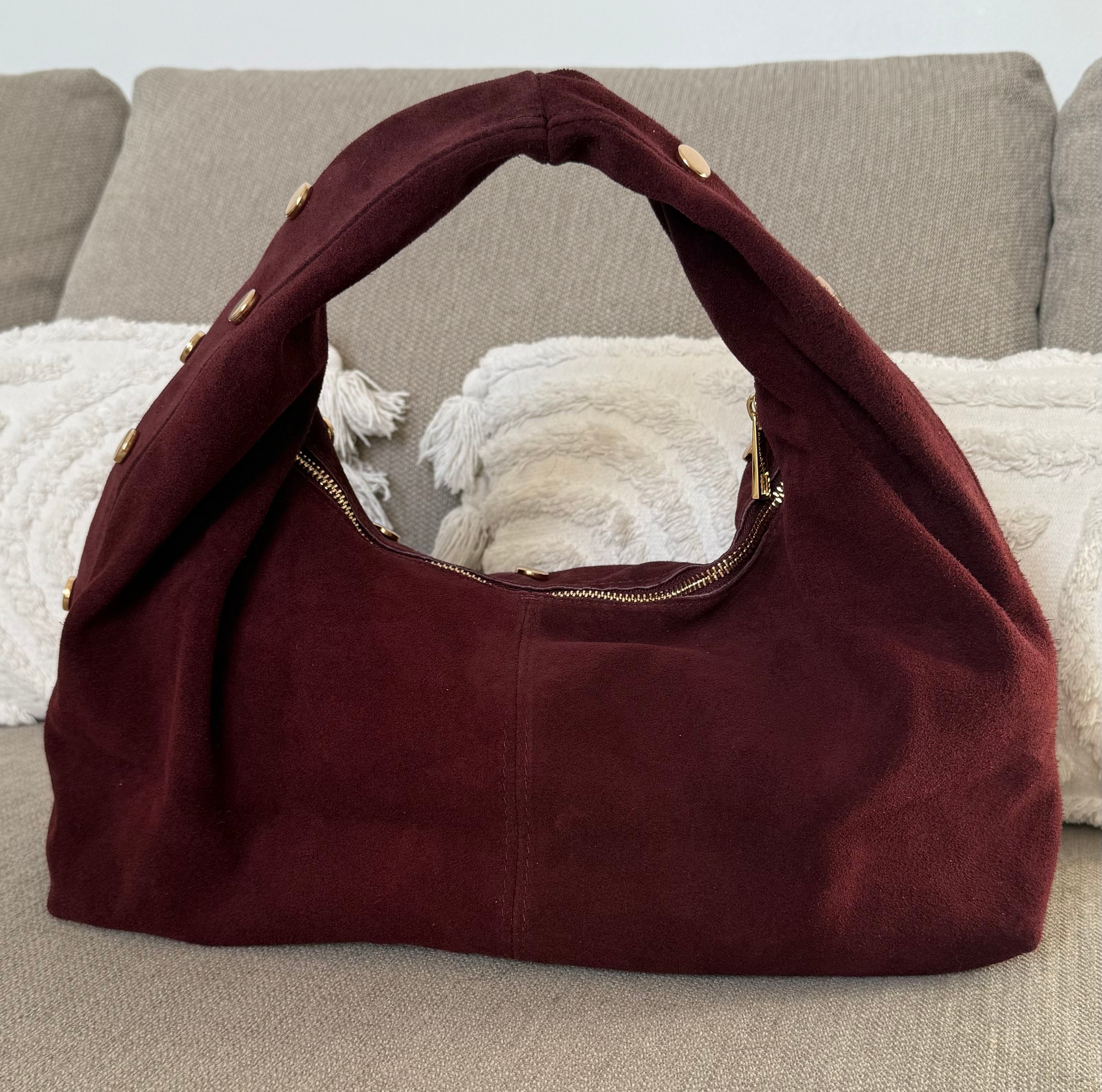 sac a main bordeaux en daim et sequins dores made in italy